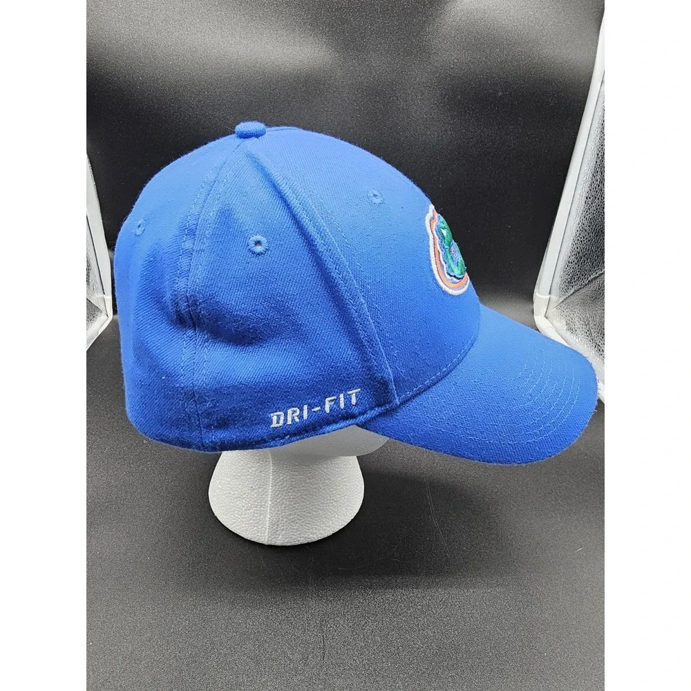 Nike Heritage‎ 91 Dri-Fit NCAA Florida Gators Embroidered Baseball Cap Hat